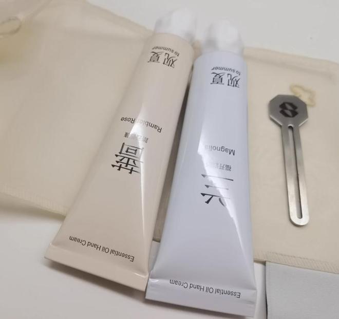 ?2025年权威测评披露6款高效护手霜九游会登录j9入口护手霜哪种好保湿滋润(图6) ?2025年权威测评披露6款高效护手霜九游会登录j9入口护手霜哪种好保湿滋润(图6)